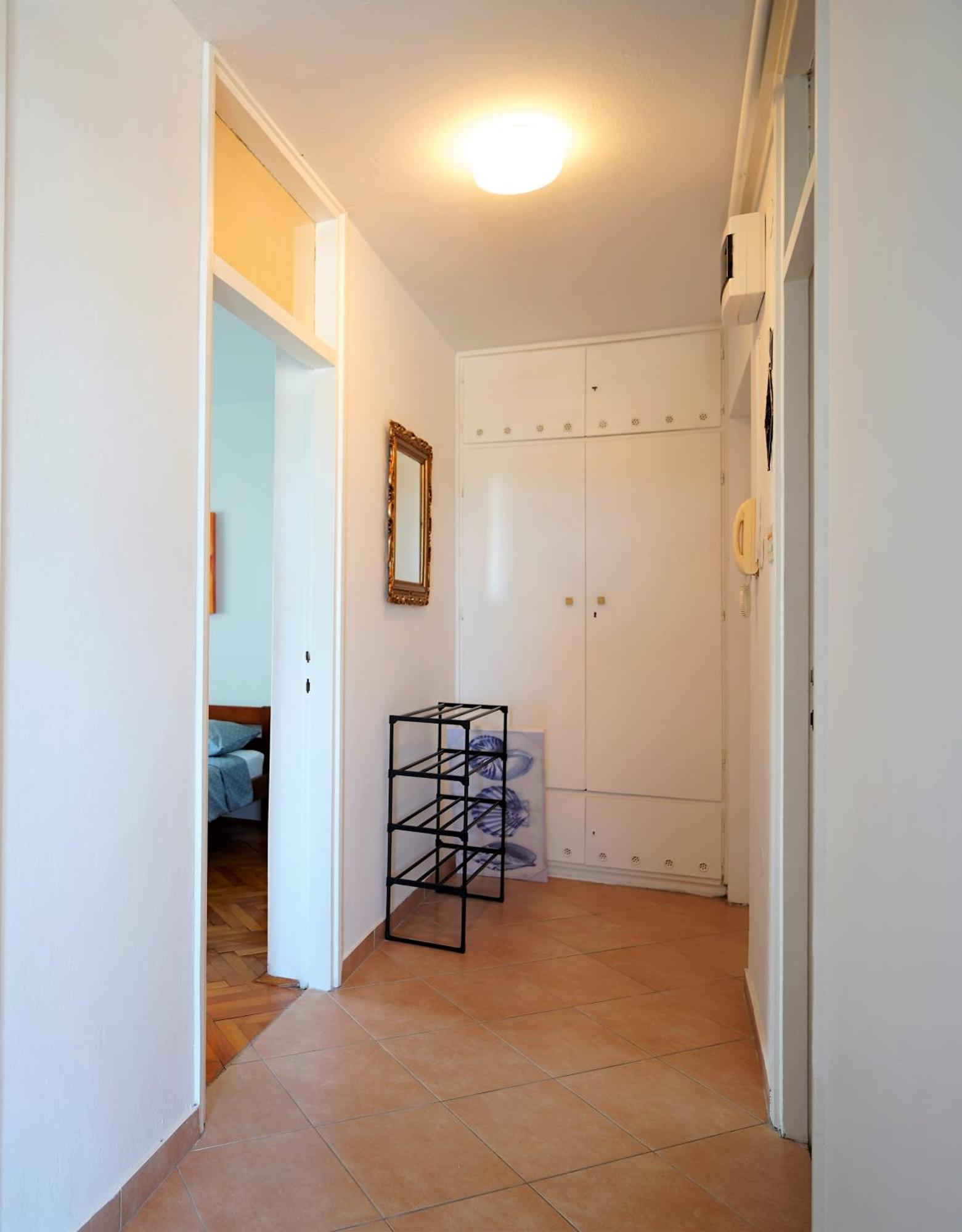 Nada 5 - Apartman S Pogledom Na More Apartment Pula Exterior foto